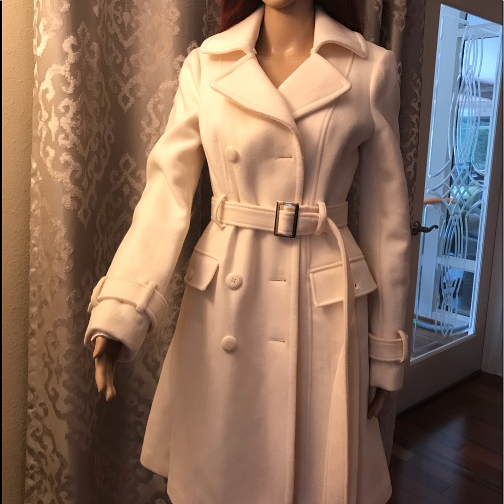 Gorgeous, brand-new Pleat skirt wool coat